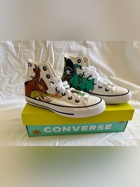 Scooby-Doo x Converse “The Gang & Villains”